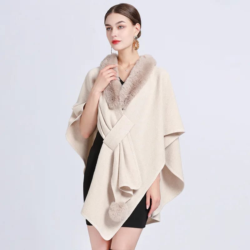 Cape Chic en Fourrure beige