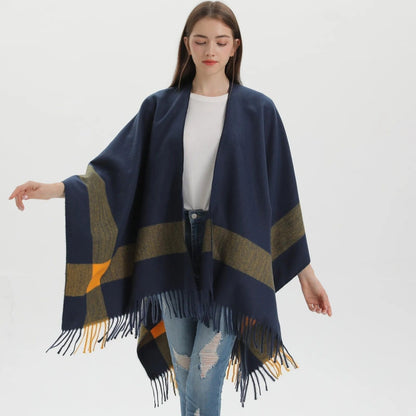 Poncho Court Femme - Élégance Assurée