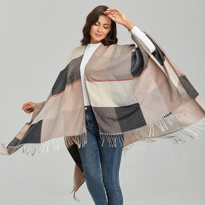 Poncho Femme Élégance Naturelle Beige