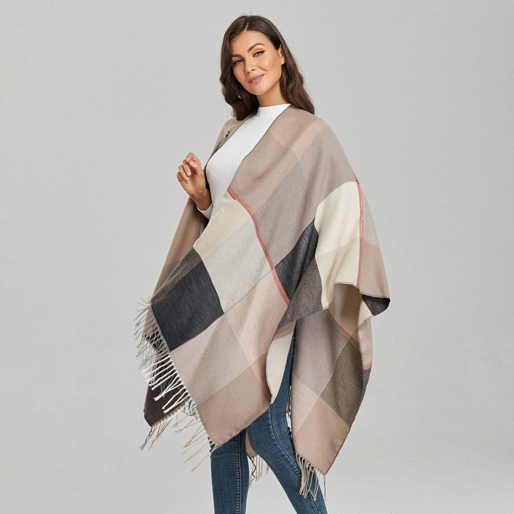 Poncho Femme Élégance Naturelle Beige